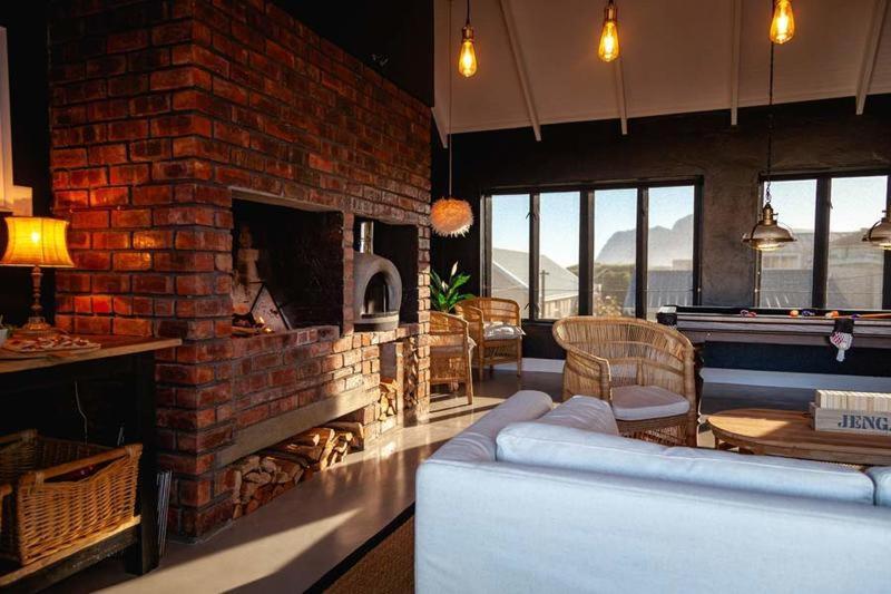 Villa Le Roc Kleinmond Accommodation Екстериор снимка