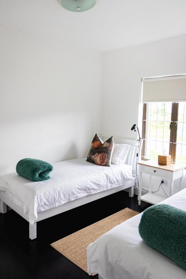 Villa Le Roc Kleinmond Accommodation Екстериор снимка