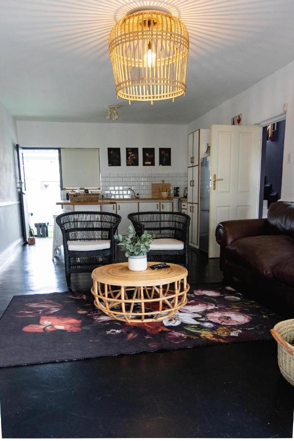 Villa Le Roc Kleinmond Accommodation Екстериор снимка