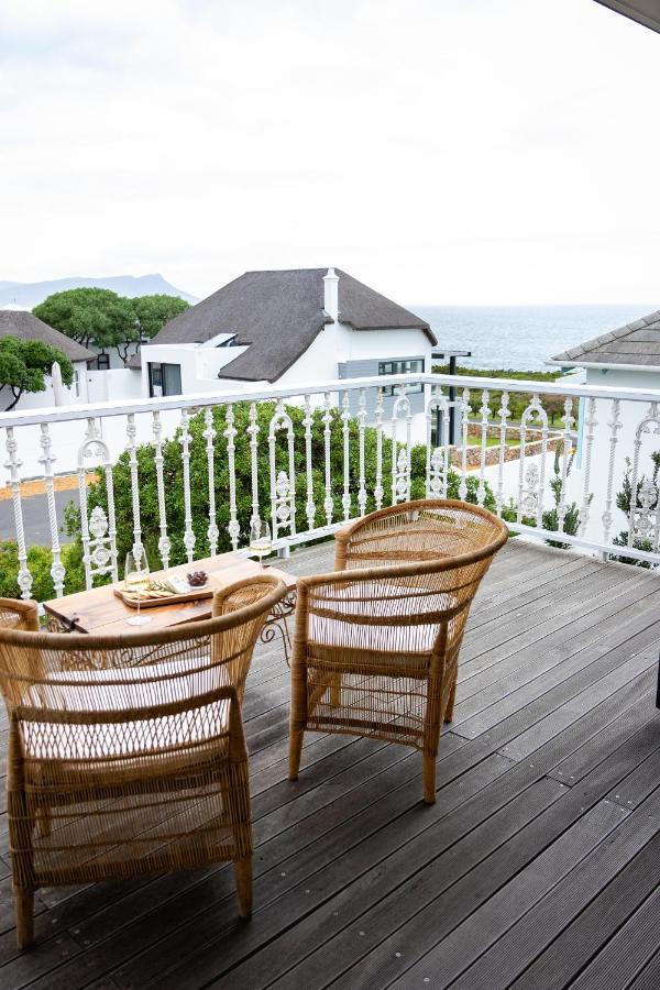 Villa Le Roc Kleinmond Accommodation Екстериор снимка